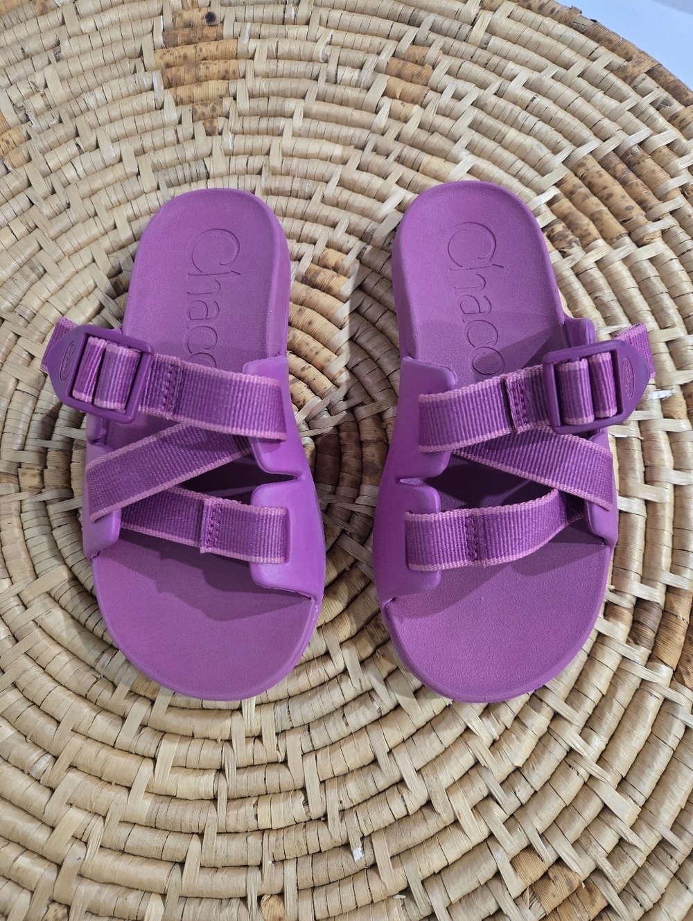 Chaco Pink Chillos Sandals
